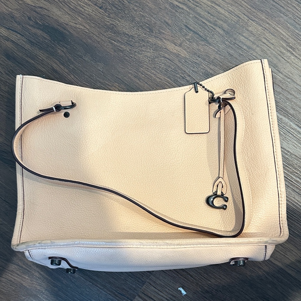 Coach pink Leather Women's Bag